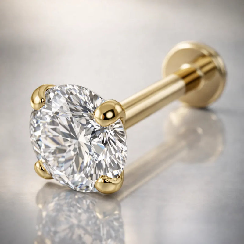 14k yellow gold 4mm diamond flat back labret with martini prong setting, angled product shot