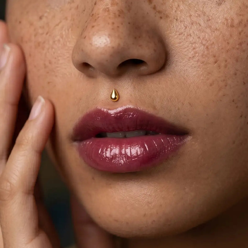 Droplet medusa labret in solid 14k gold - for medusa piercings