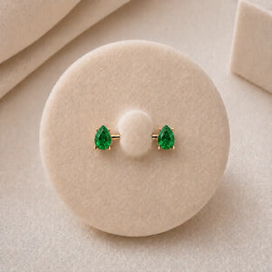 Pear-shaped green gemstone nipple barbell in solid 14k gold - for nipple piercings