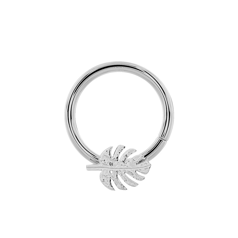 14K white gold monstera leaf seam ring, larger diameter front view with polished hoop and textured leaf