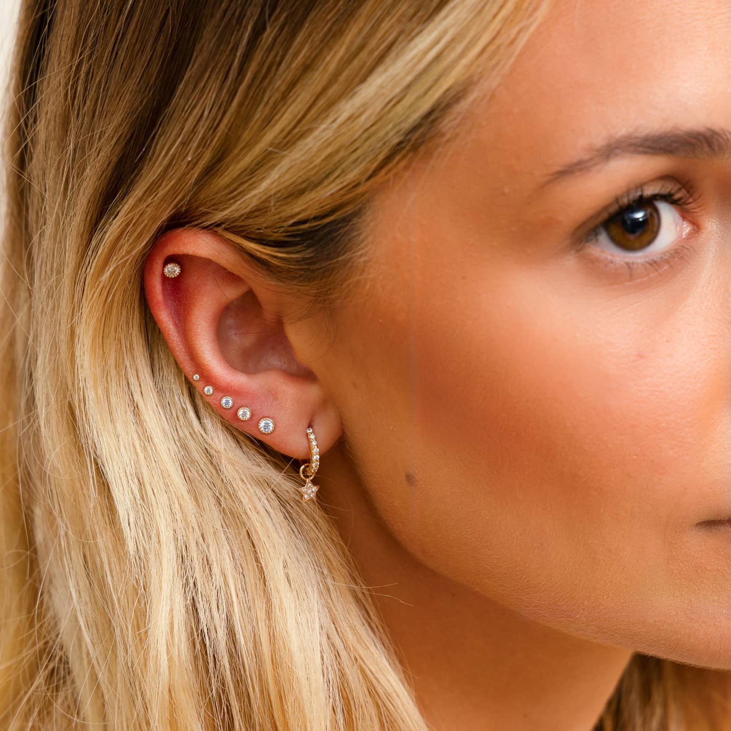 Diamond Perlage Stud 14K Gold Earring