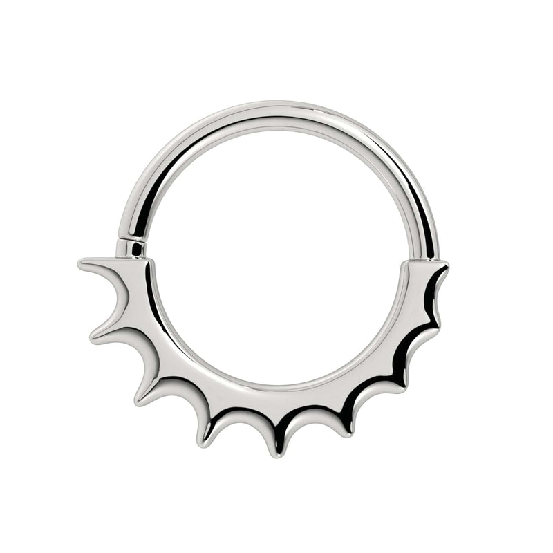 14k white gold Hades seam ring with scalloped flame-edge design, front view