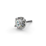 Close-up of platinum illusion VS1 diamond nose stud straight post, highlighting the multi-prong illusion setting