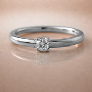 14K white gold diamond side-set seam ring hoop with round diamond prong setting, reflective surface