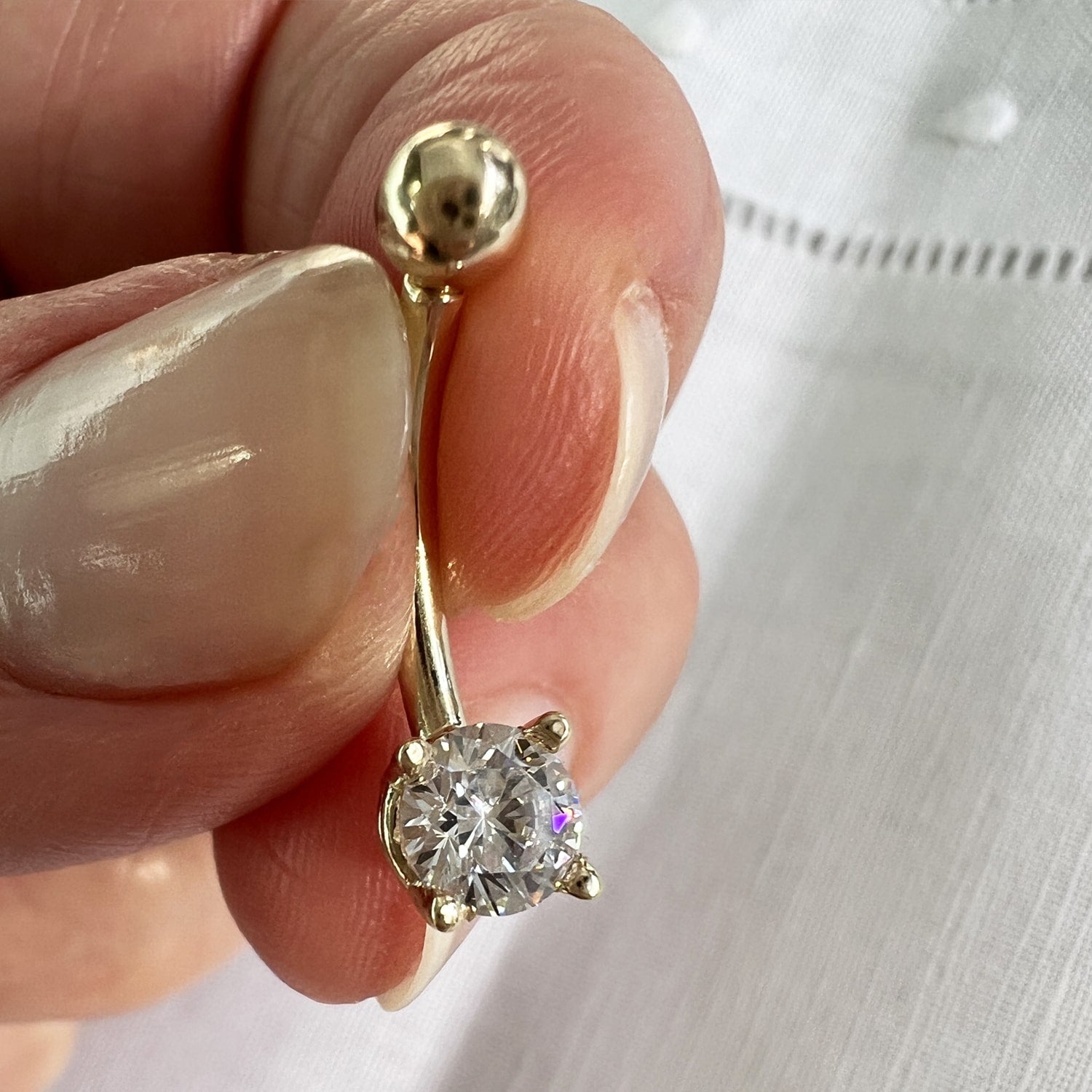 Round Solitaire Cubic Zirconia 14k Gold Belly Button Ring