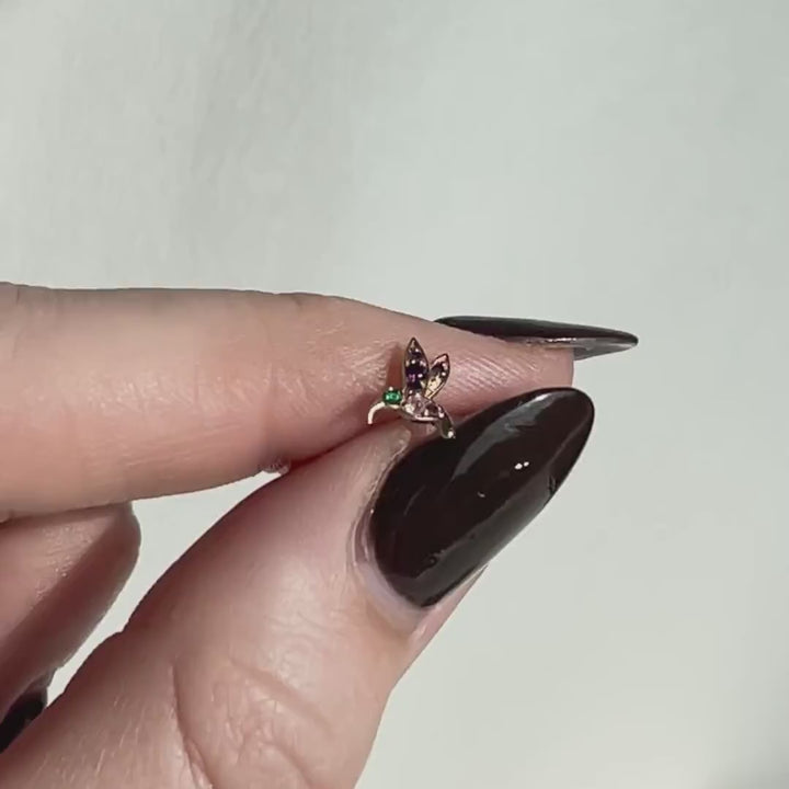 Hummingbird stud