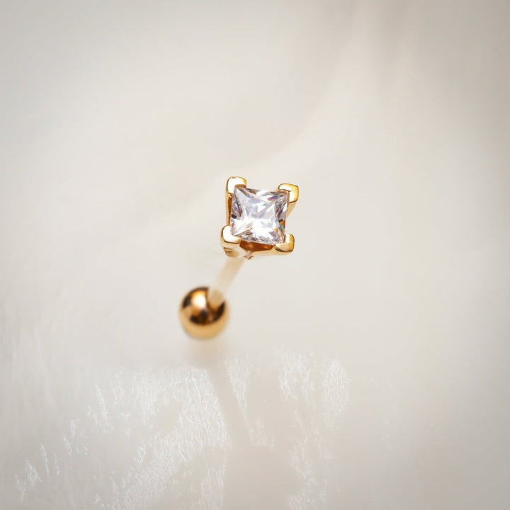 .10ct Princess Cut Diamond 14k Gold Cartilage Stud Earring