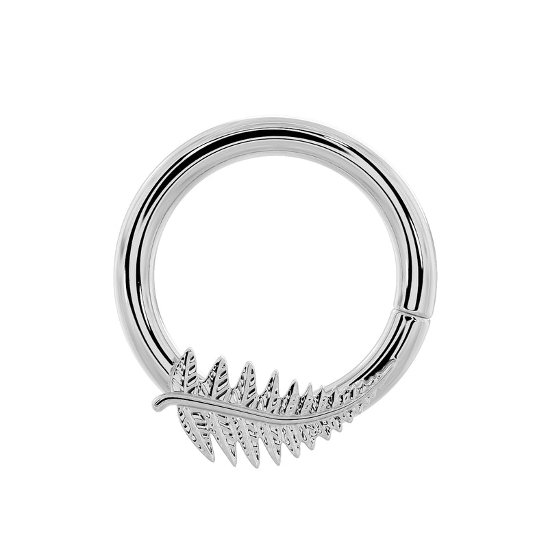 14K white gold fern leaf seam ring hoop, front view with engraved vein detail on leaf charm