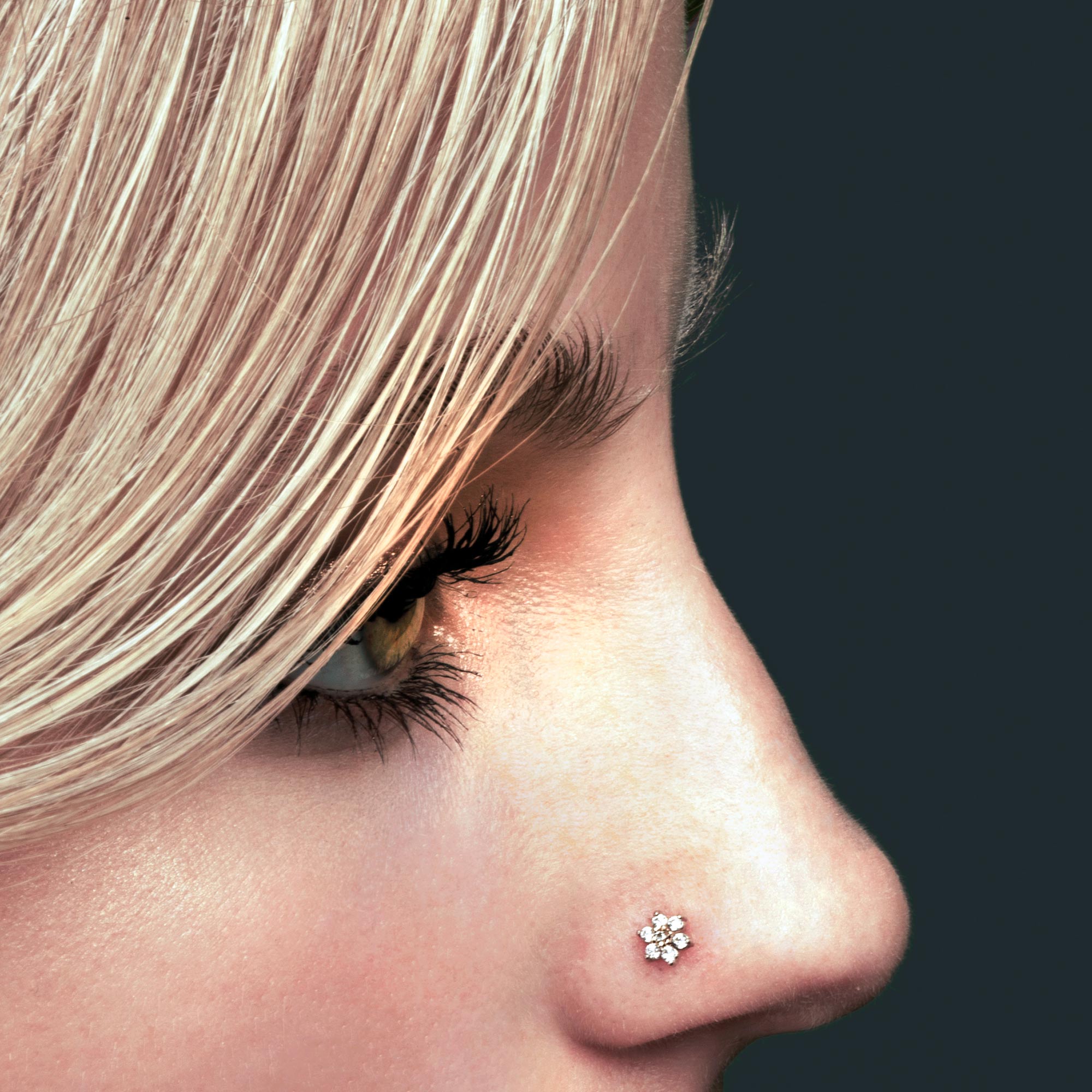 Cubic Zirconia Flower 14K Gold Pin Post Nose Ring