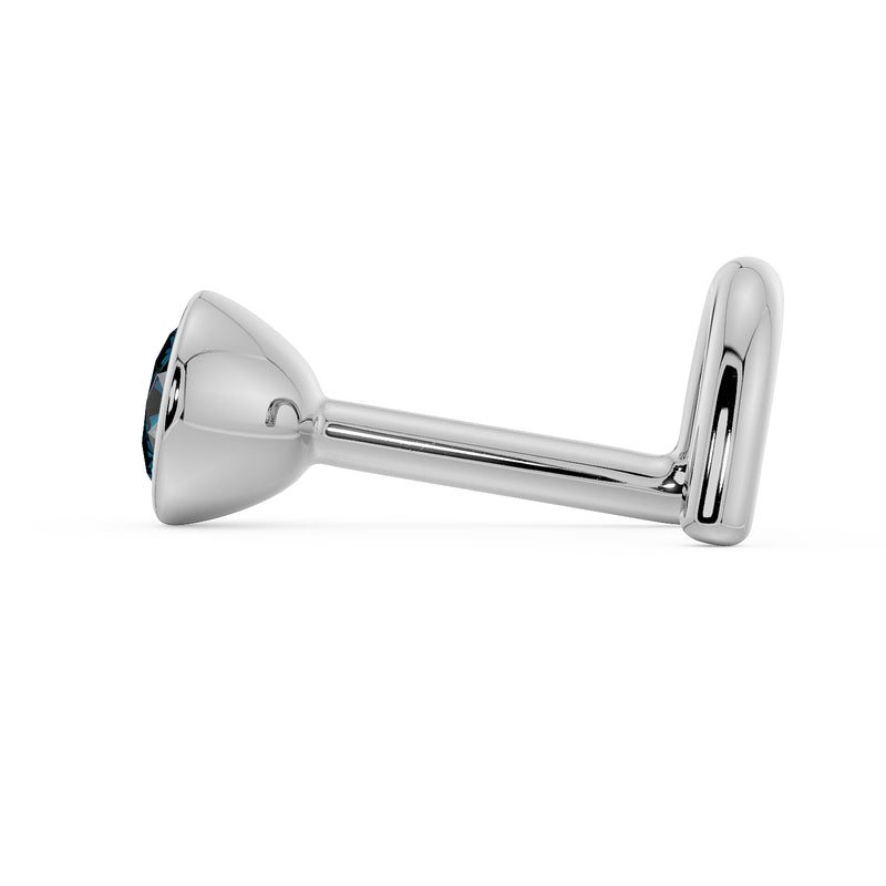 Side profile of white gold blue diamond bezel nose stud showing L-post style and flat backing